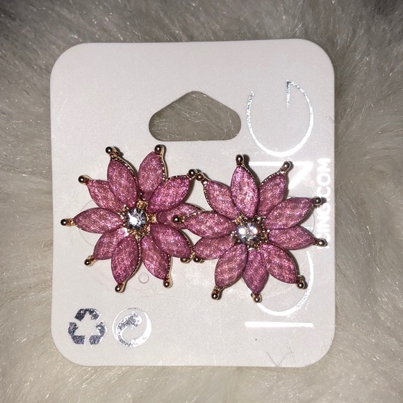 Icing Jewelry - ICING Crystal Flower Stud Earrings Icing Jewelry - ICING Crystal Flower Stud Earrings
